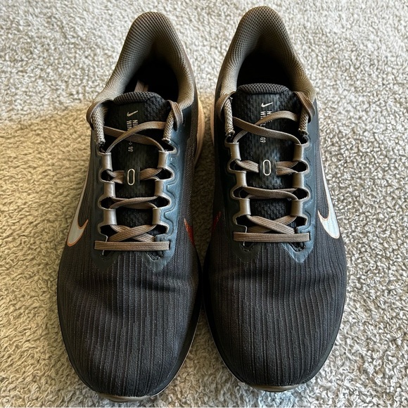 Nike Air Winflo 9 women size 10 - Picture 1 of 8